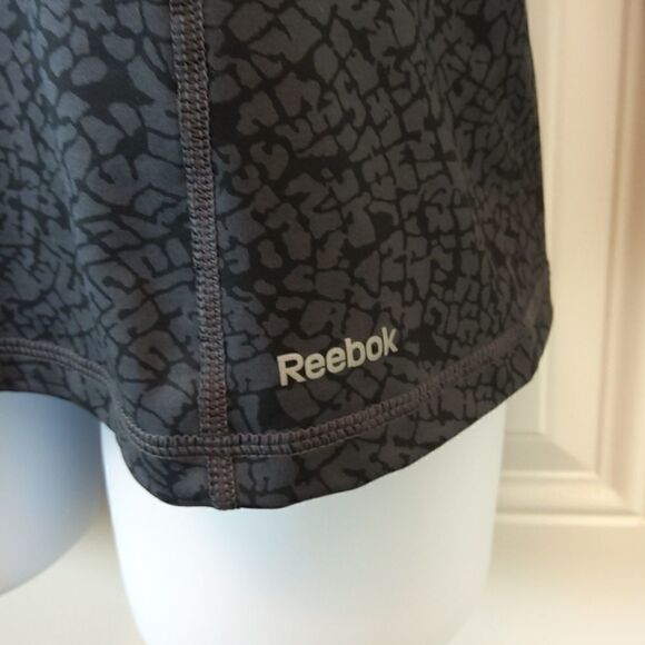 Reebok long sleeve charcoal gray shirt with zipper - Picture 4 of 13